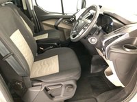 USED 2015 64 FORD TOURNEO CUSTOM 2.2 300 LIMITED TDCI 5d 124 BHP 