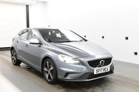 USED 2017 17 VOLVO V40 2.0 T3 R-DESIGN 5d 150 BHP 