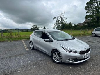2012 KIA CEED}
